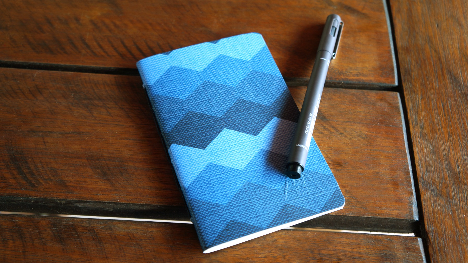 Notebook Yamazaki com capa azul